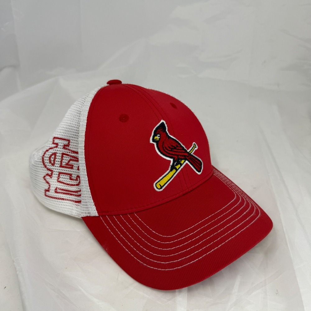 Fan Favorite St Louis Cardinals MLB Trucker Hat Red White Snapback Mesh Cap